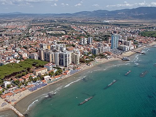 capodanno follonica foto